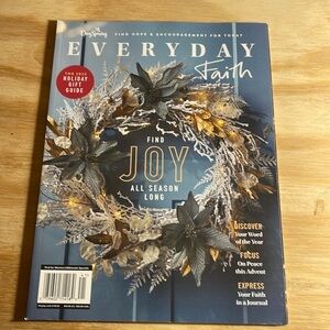 💰🚨CLEARANCE 🚨💰 
MAGAZINES.
